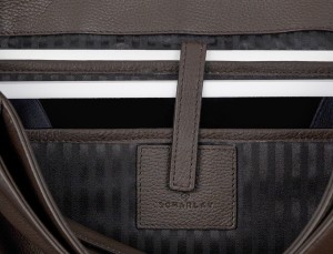 leather flap briefbag in brown laptop