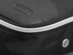 Grande borsa multiuso organizer con tasca interna con cerniera in nylon balistico zipper detail