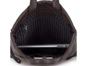 mochila plana de piel marrón ordenador