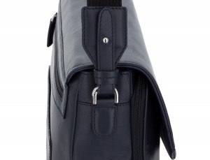 Cartella con patta in pelle blu strap