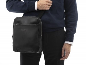 Leather men's crossbody in black model