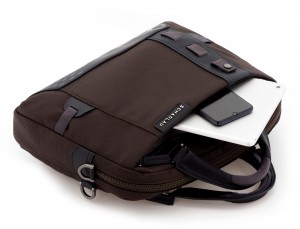 laptop briefbag brown detail