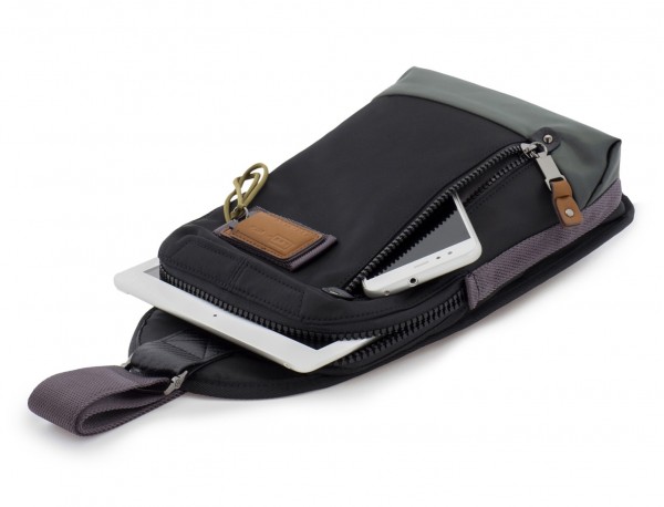 Mono slim bag in black and gray with tablet