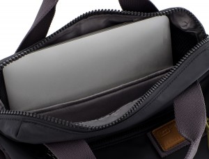 Bolso tote versátil convertible en mochila en negro para ordenador