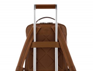 mochila vintage de piel para portátil marrón claro trolley