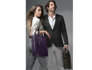 borsa per laptop da donna in pelle bordeaux lifestyle